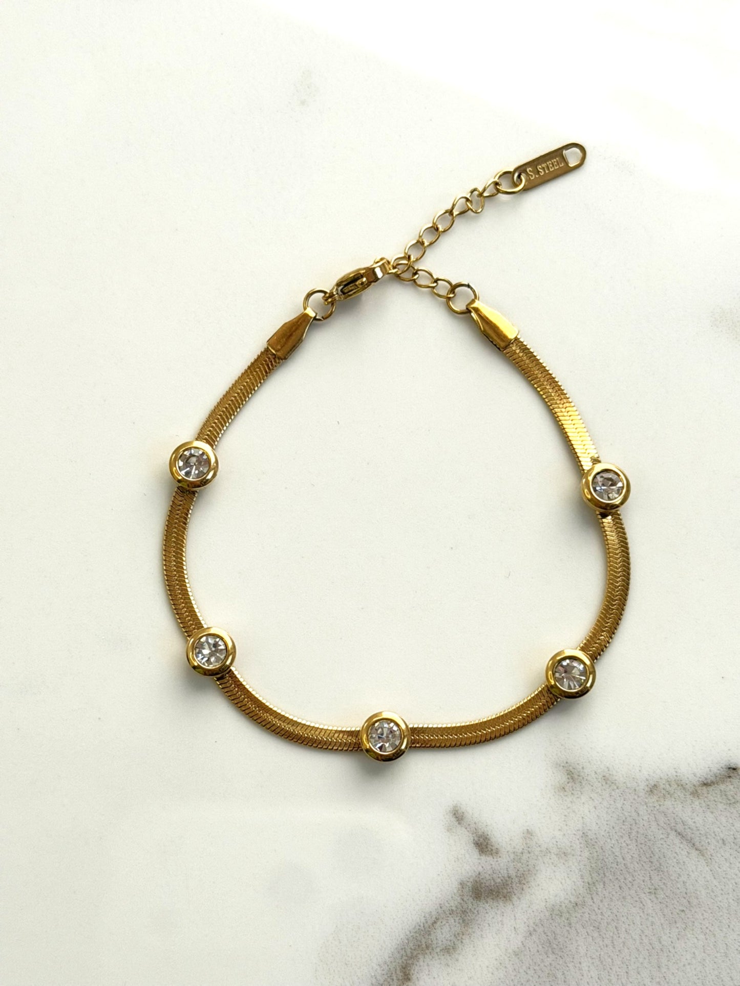 Bracelet