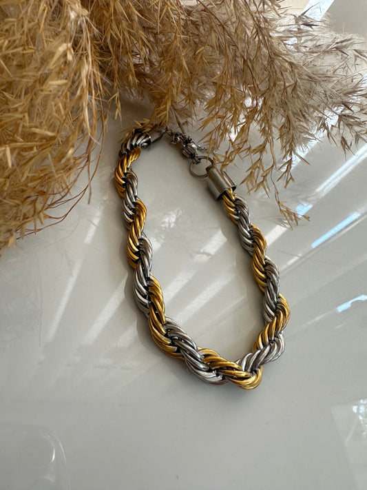 Anklet